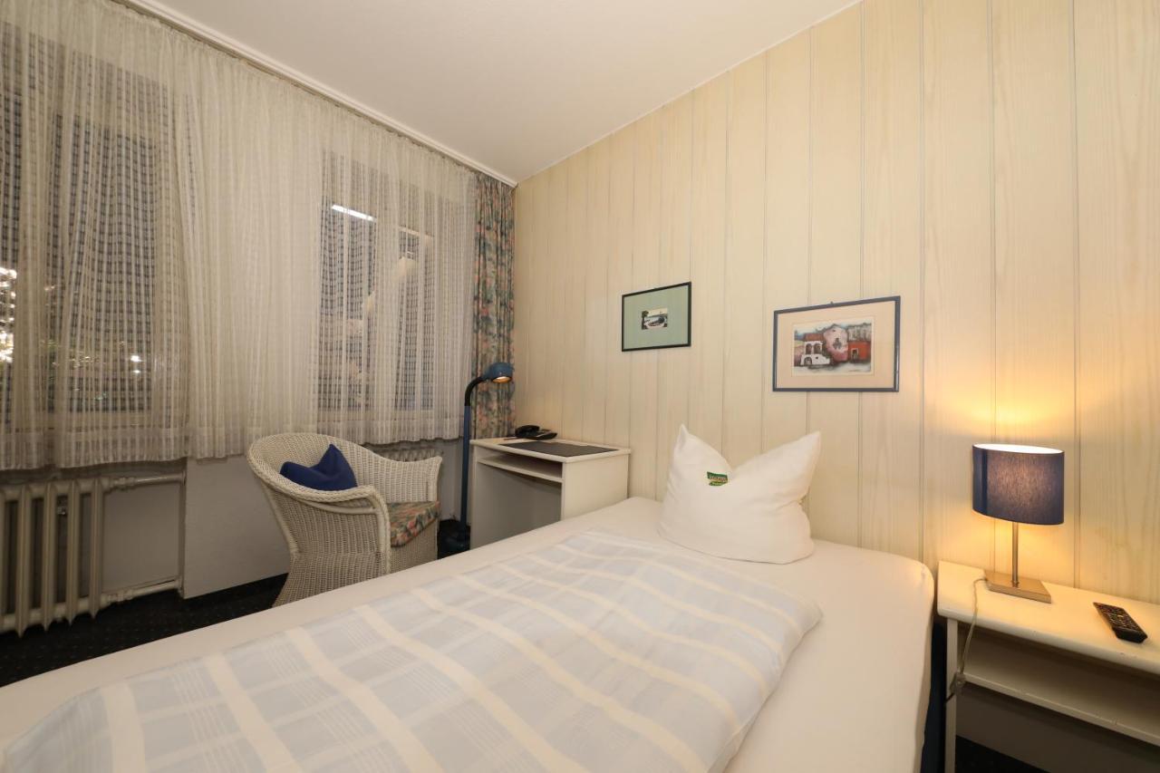 Hotel Am Ehrenhof Düsseldorf Exterior photo